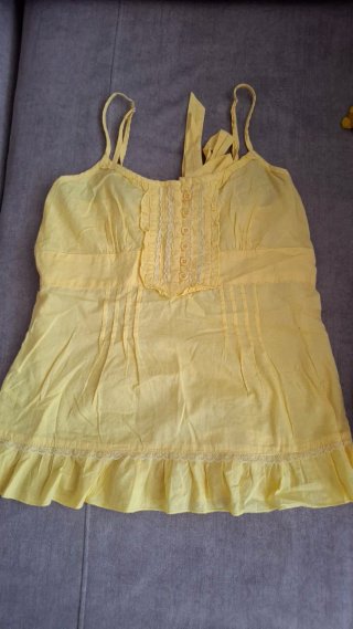 Lote 9 Camisas y Camisetas