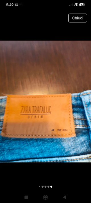 Jeans Zara donna strappati
