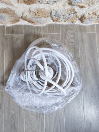 Lámpara de techo blanca