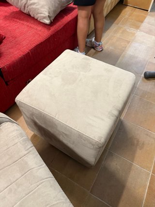 SILLÓN GIRATORIO OREJERO LEMOS+PUFF SEGUNDAMANO