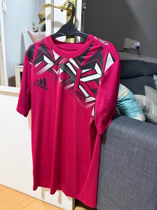 Camiseta Adidas Rosa y Negra
