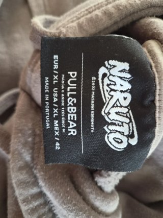 Sudadera con capucha gris