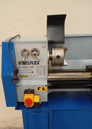 Torno para metal BELFLEX BF-520C-TME