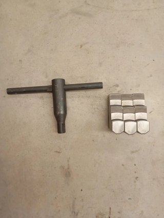 Torno para metal BELFLEX BF-520C-TME