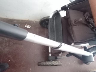 Silla Joolz reversible reclinable y capazo moisés