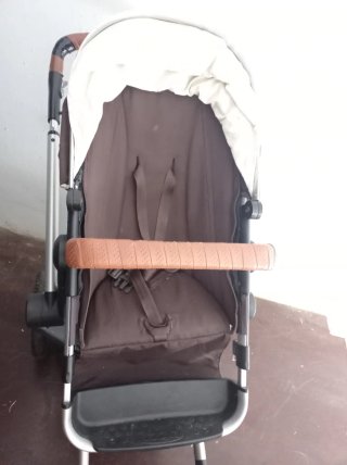 Silla Joolz reversible reclinable y capazo moisés
