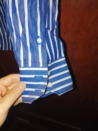 Camisa.