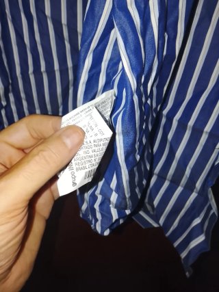 Camisa.