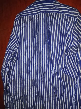 Camisa.