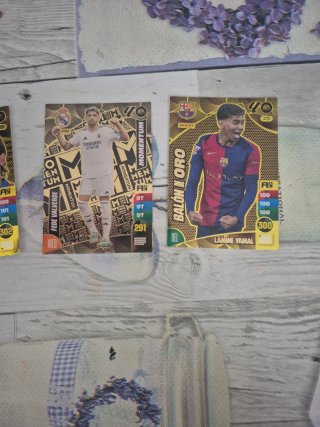Cromos Adrenalyn 2024-25: Invencible, Excellence