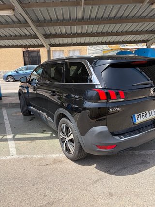 Peugeot 5008 2017