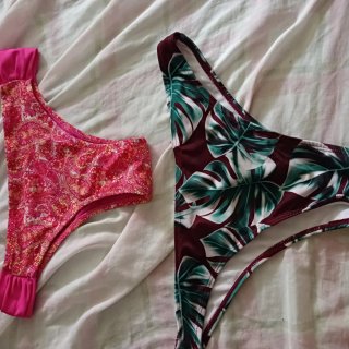 Lote Bikinis estampado rayas multicolor