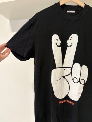 Camiseta Negra Zara