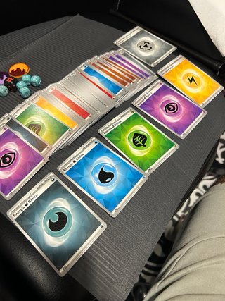Lote 4 Cartas Pokémon Entrenador y Combate