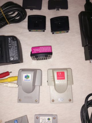 Accesorios Nintendo 64: Adaptadores y Cables