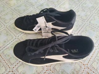 ZARA zapatillas n° 43