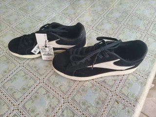 ZARA zapatillas n° 43