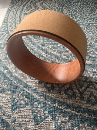 Rueda Yoga YOUR VIP SKIN Corcho