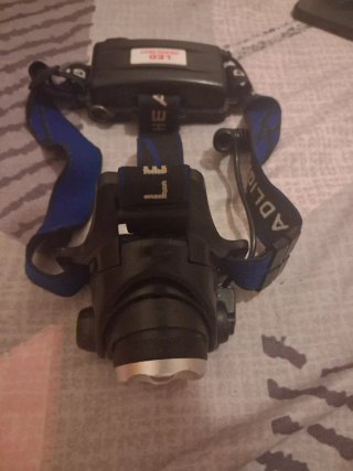 Linterna frontal LED recargable 10W
