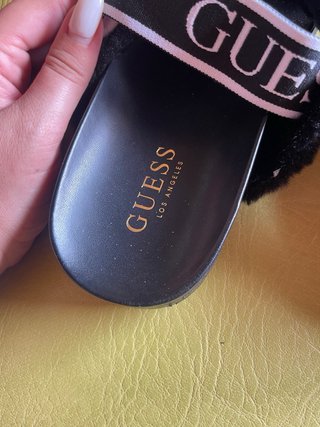 Sandalias Guess negras