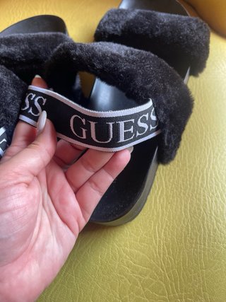 Sandalias Guess negras