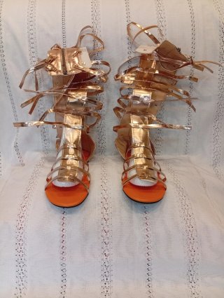 Sandalias romanas doradas mujer talla 39