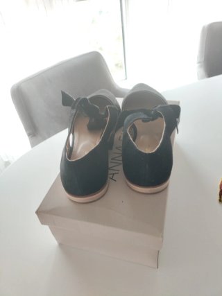 Bailarinas negras con lazo