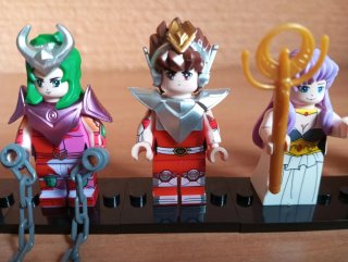 592D. Lego Saint Seiya 5 Bronze Cloths + Athena