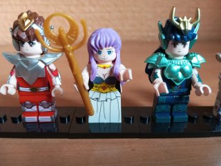 592D. Lego Saint Seiya 5 Bronze Cloths + Athena