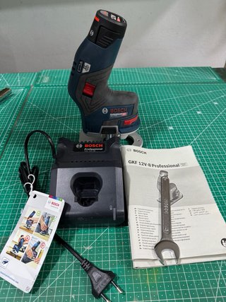 Fresadora Bosch Professional 12V