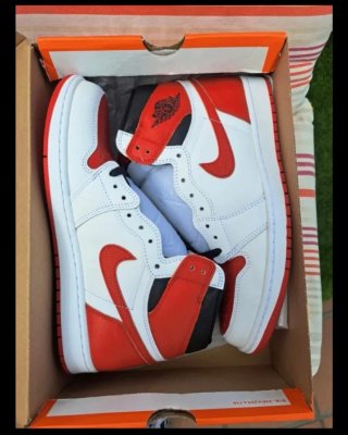 Jordan 1 High OG Heritage Talla 44.5 Eur.