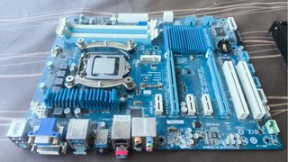 Placa Gigabyte GA-Z77-D3H + Intel Core