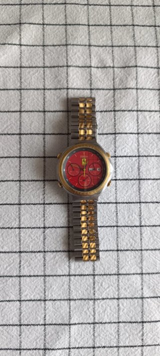 Reloj Ferrari Acero Dorado y Plateado
