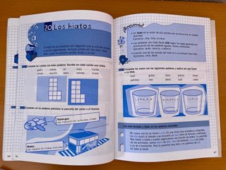 5,5€ por todo. 2 cuadernos de ortografía primaria