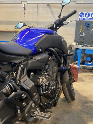 Yamaha MT-07 Naked Azul/Negro