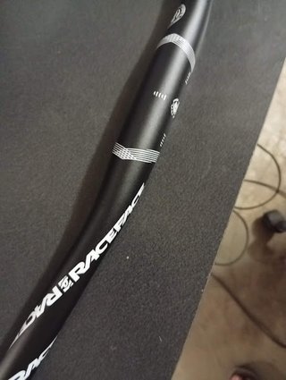 Manubrio MTB Race Face Atlas Flat 785mm