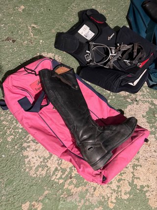 Botas de equitación y equipo para niños