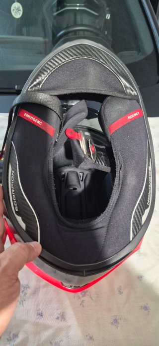 Casco Scorpion R1 Negro Rojo