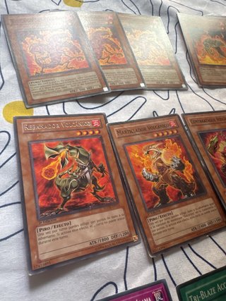 Carte Yu-Gi-Oh! Collezione Vulcanico