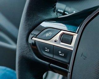 Peugeot 2008 1.5 Blue-HDi Allure Pack 110CV