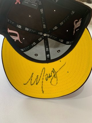 Gorra New Era x Mora Marrón y Rosa