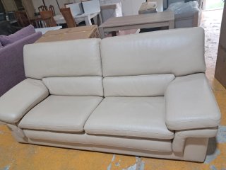 Sofá de Piel Beige Seminuevo