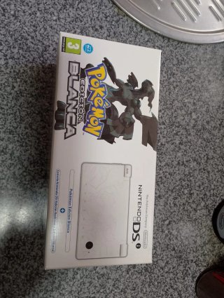 Nintendo DSi Pokémon Edición Blanca