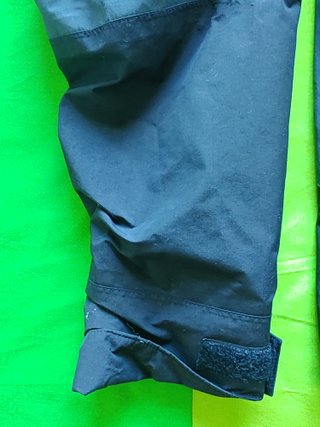 Chaqueta Ternua Gore-Tex Negra/Gris