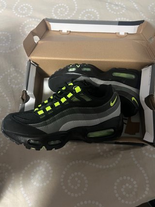 Nike Air Max 95 Negro Neón