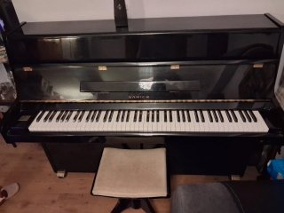 Piano de pared Samick