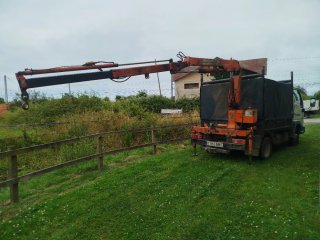 Nissan Cabstar 2004