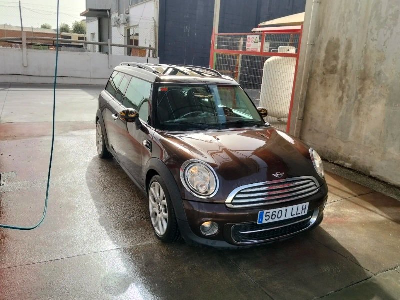 MINI Clubman 2011 - foto 1