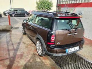 MINI Clubman 2011
