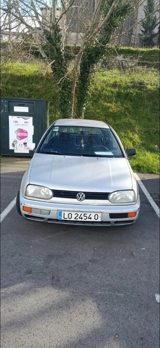 Volkswagen Golf 1996 - foto 1